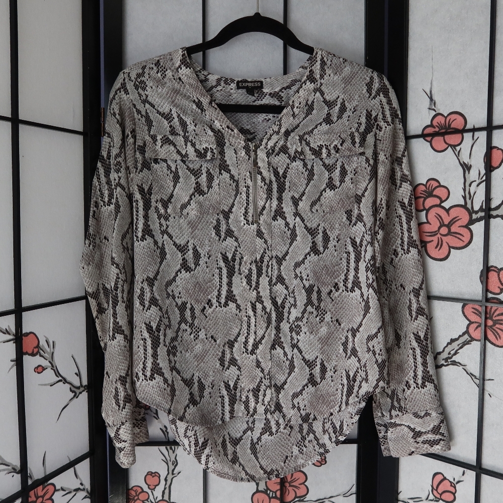 Express Monochrome Snake Print Long Sleeve Blouse Size Extra Small